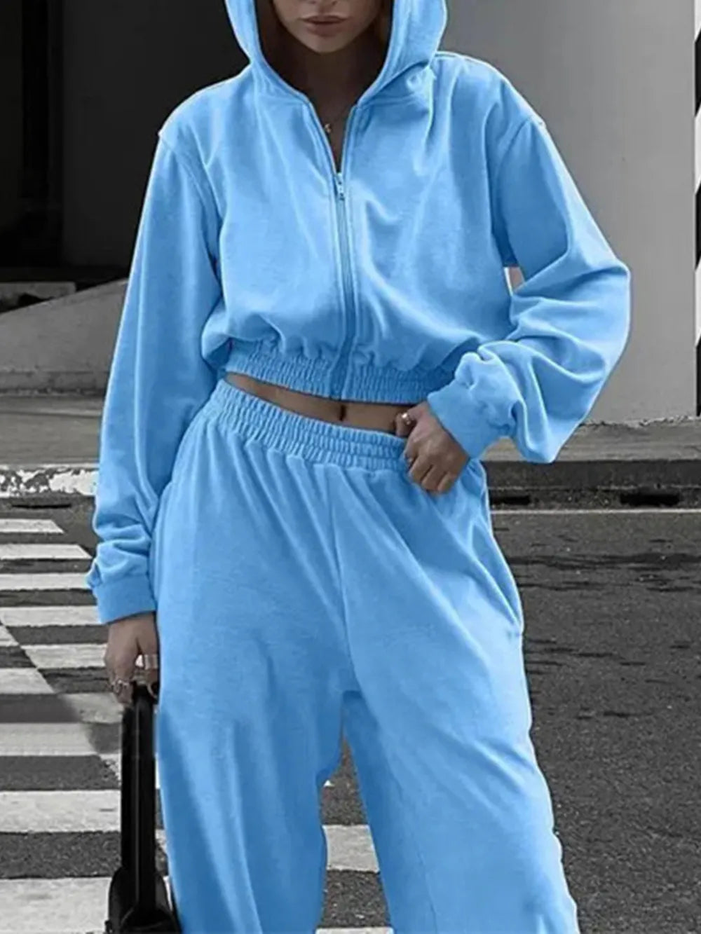 Ensemble sweat zippé et pantalon