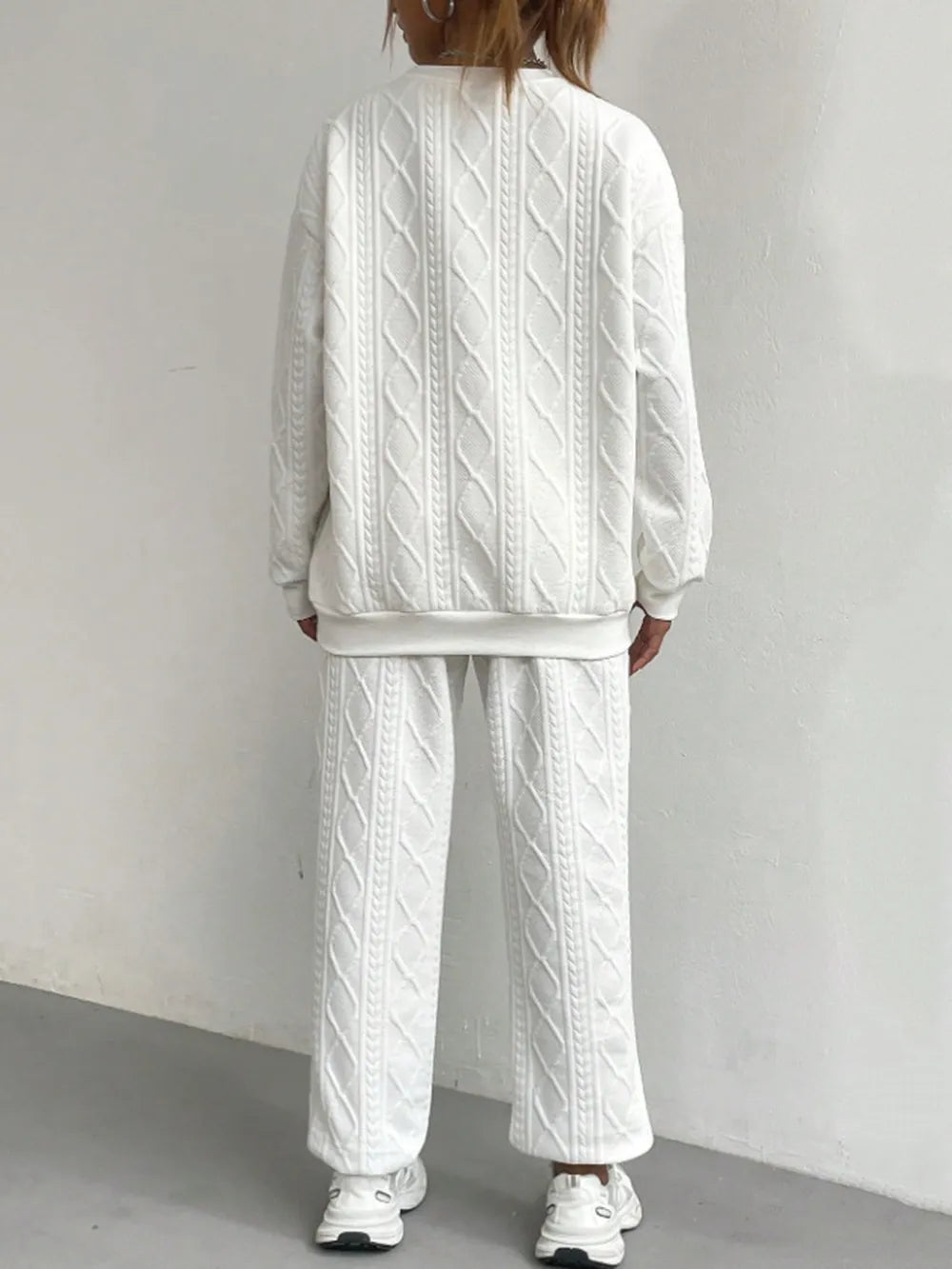 Ensemble texturé col rond et pantalon