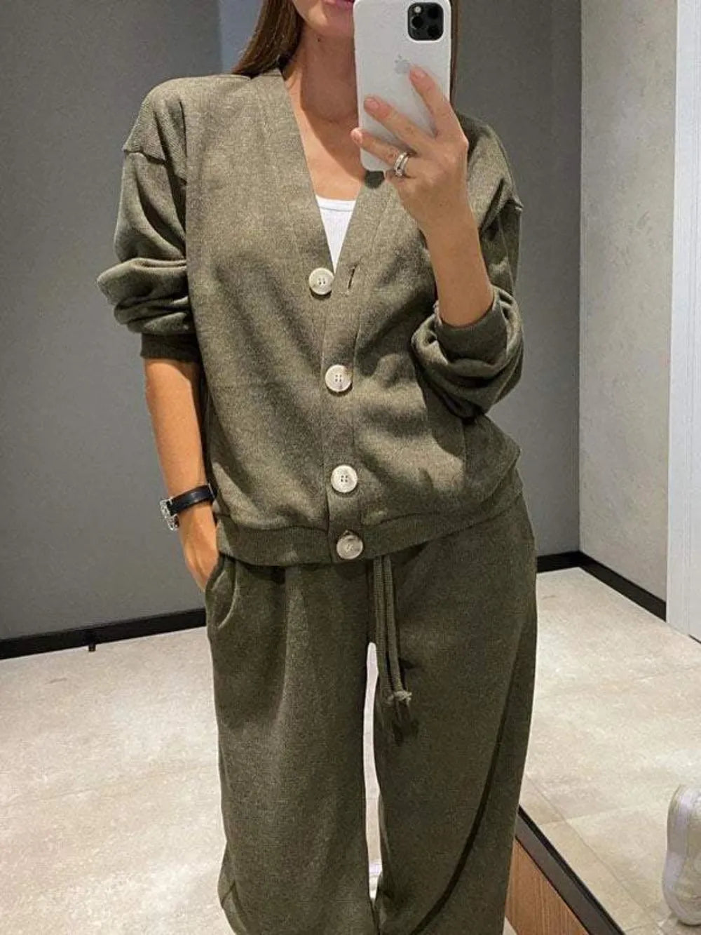 Ensemble cardigan et pantalon