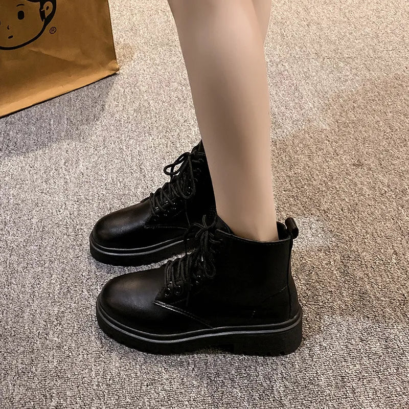 Boots à lacets