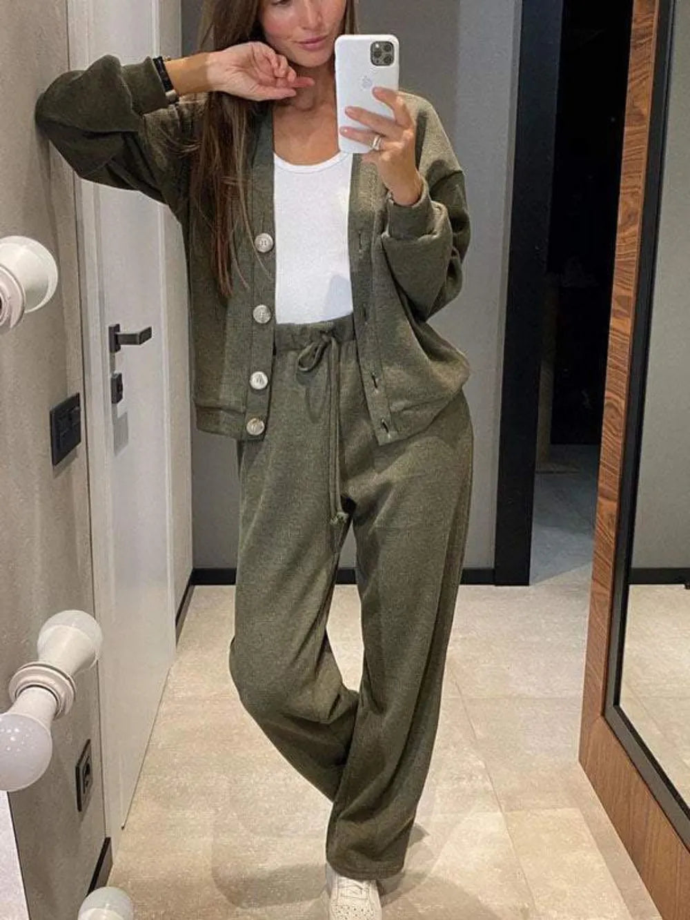 Ensemble cardigan et pantalon