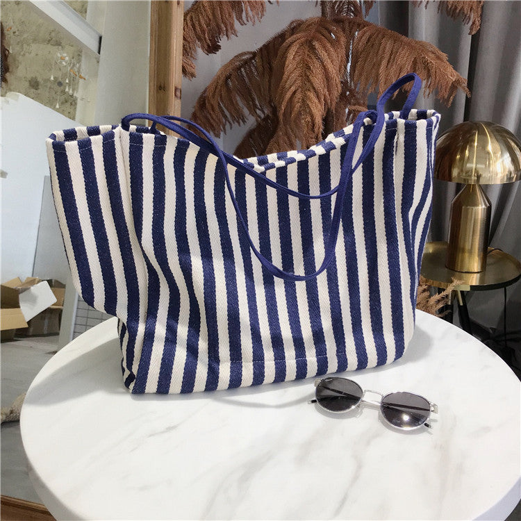 Sac cabas rayé rétro