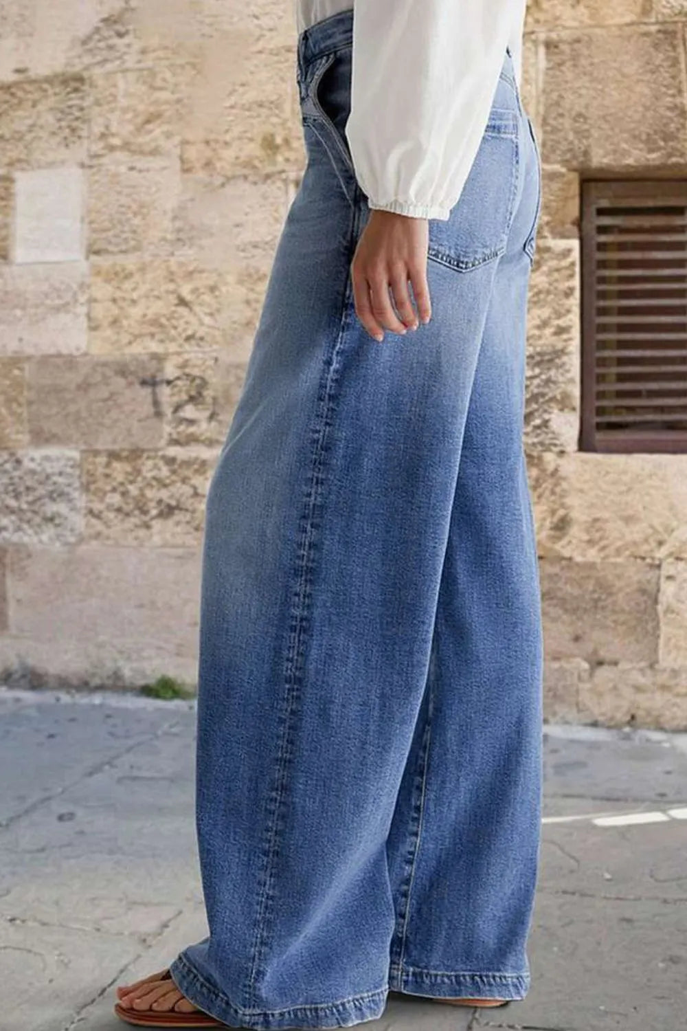 Jean droit large avec poches