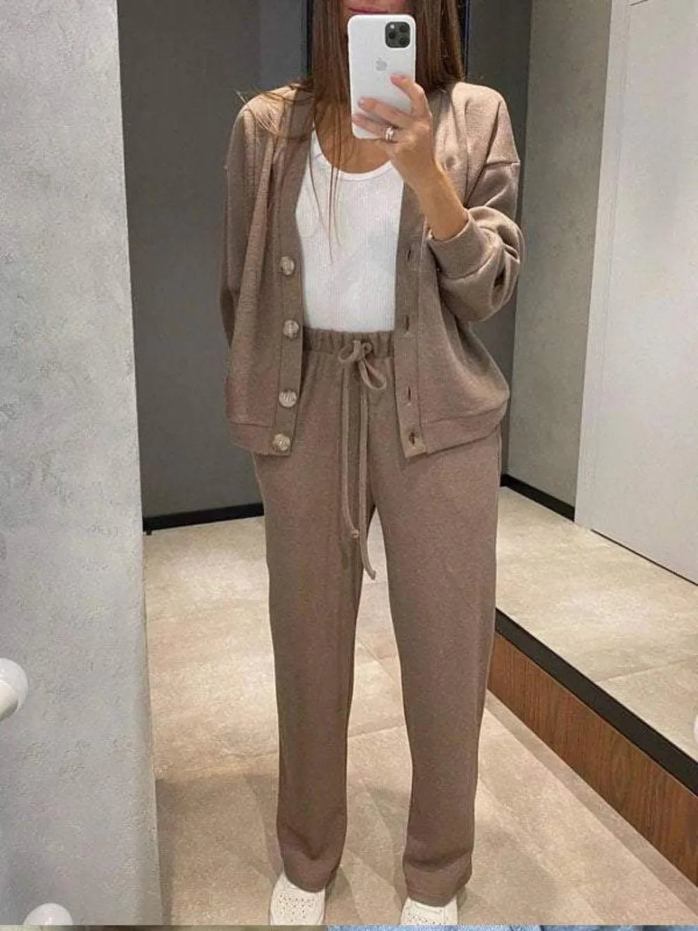 Ensemble cardigan et pantalon