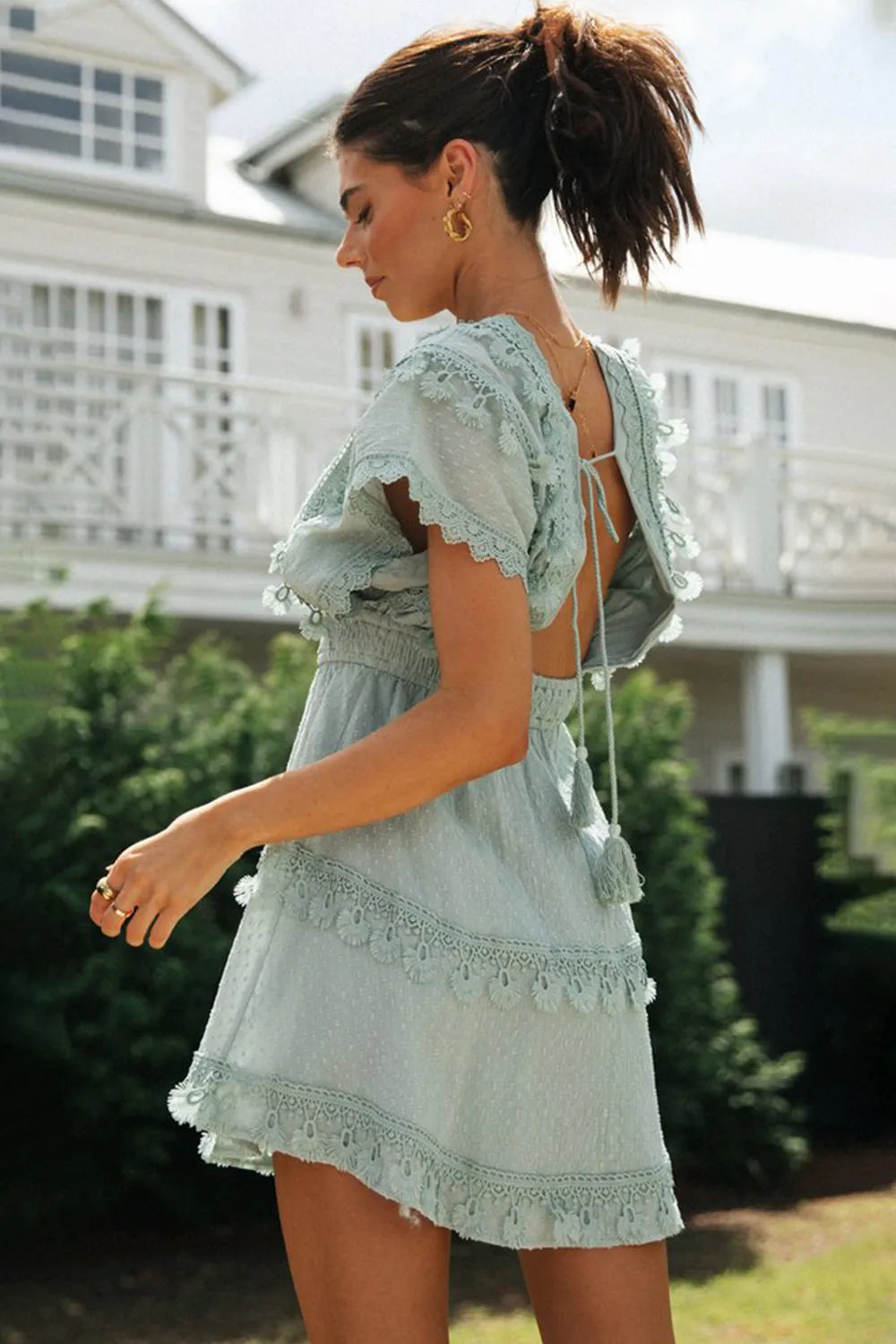 Robe avec détail en dentelle