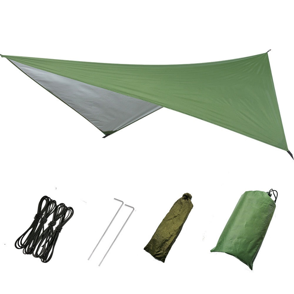 Tarp triangulaire imperméable et multifonction