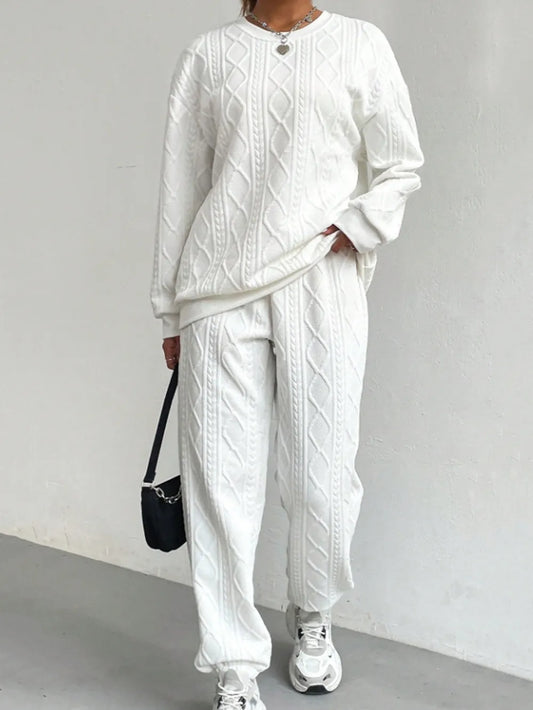 Ensemble texturé col rond et pantalon