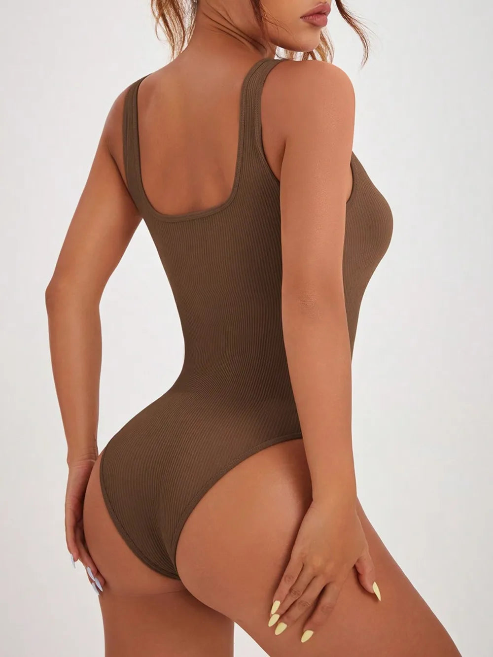 Body à larges bretelles