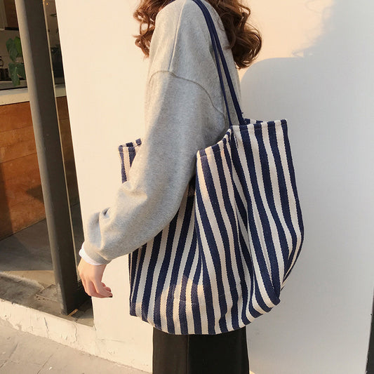 Sac cabas rayé rétro