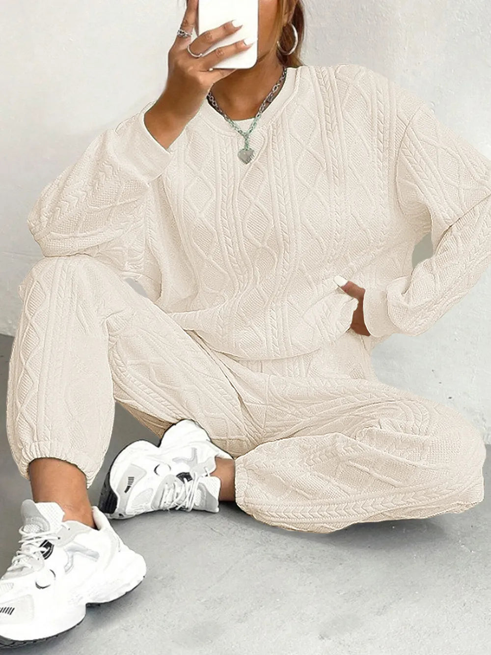 Ensemble texturé col rond et pantalon